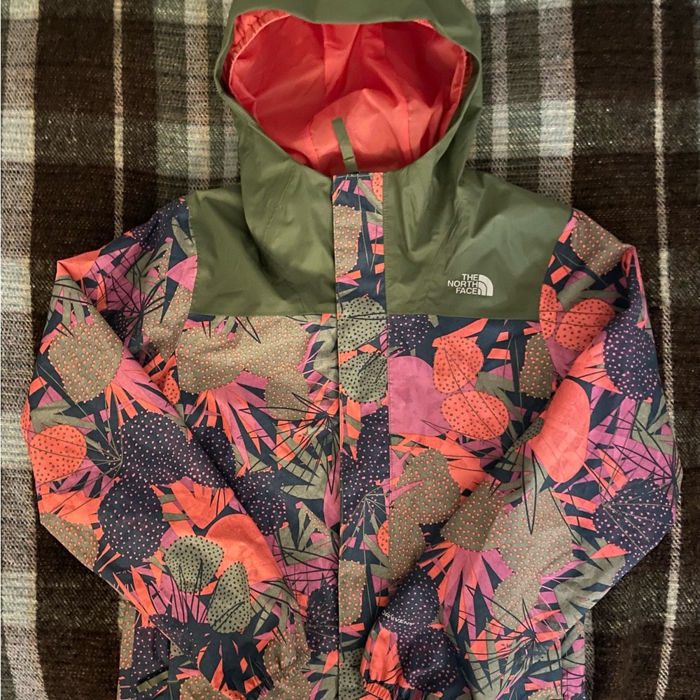 The North Face Girl’s Rain Jacket - Size Medium 10/12